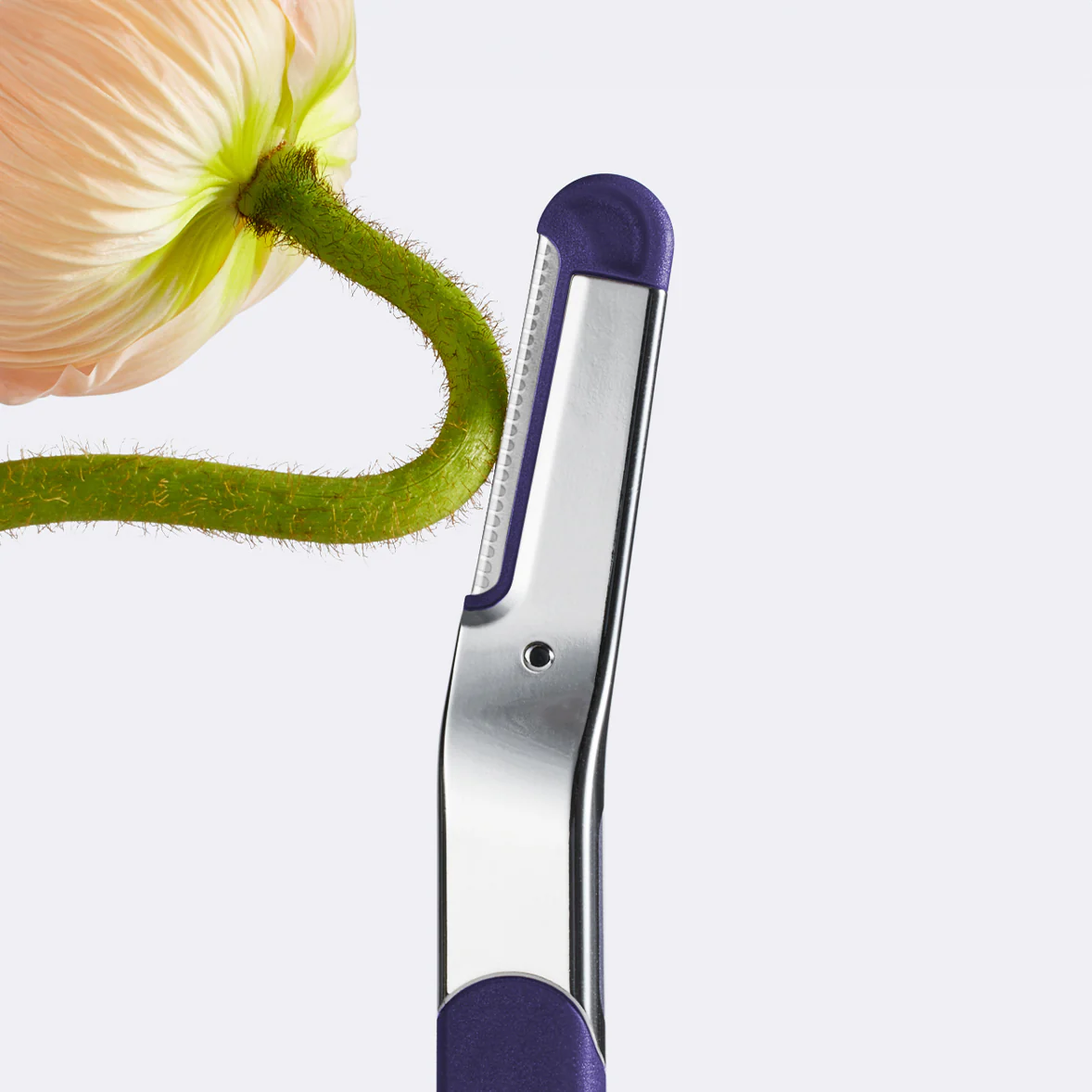 Refillable Dermaplane Razor - Image 3